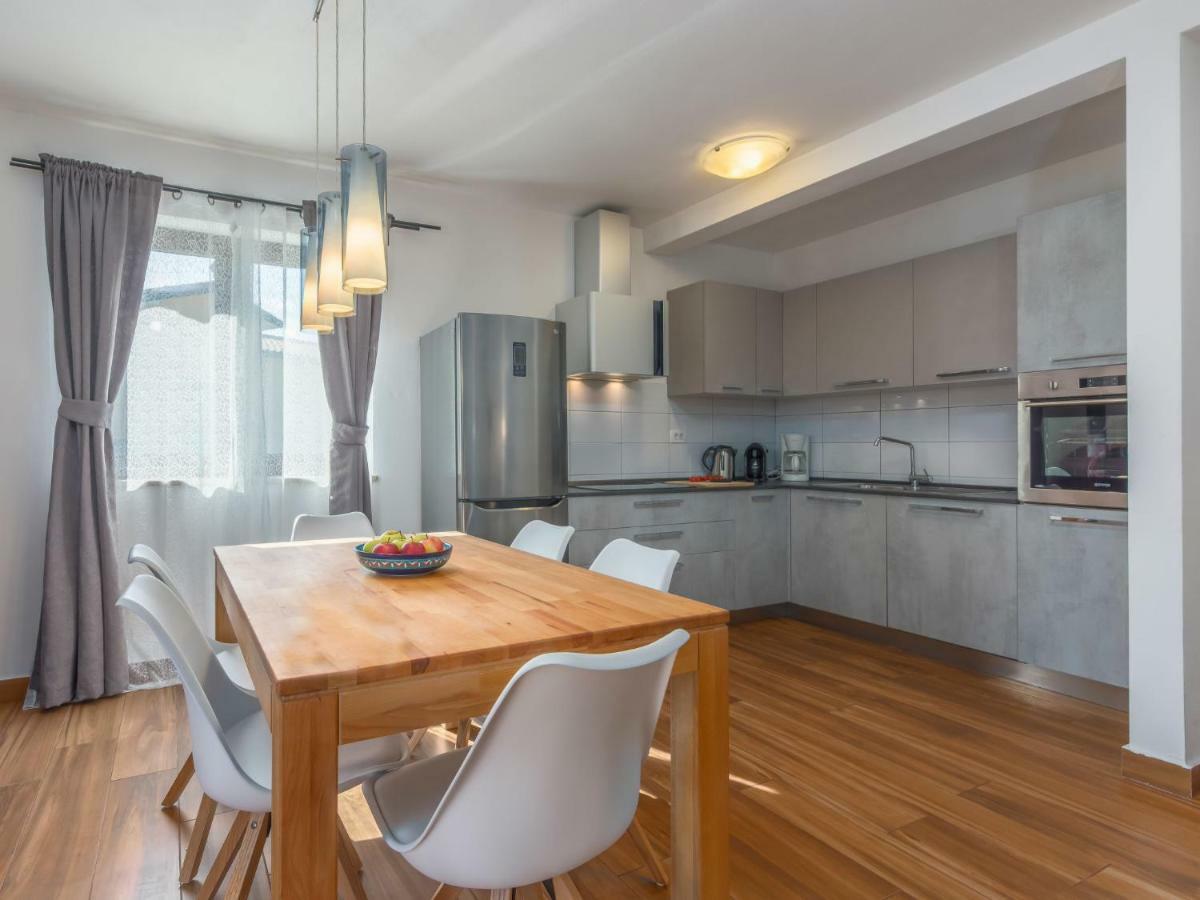 Holiday Home Villa Joy By Interhome Novigrad Istria Buitenkant foto