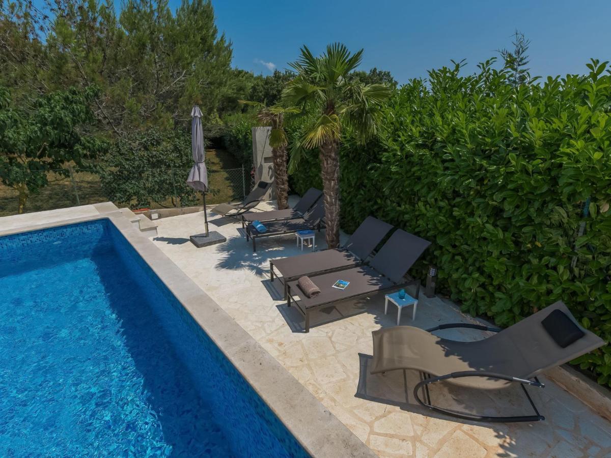 Holiday Home Villa Joy By Interhome Novigrad Istria Buitenkant foto