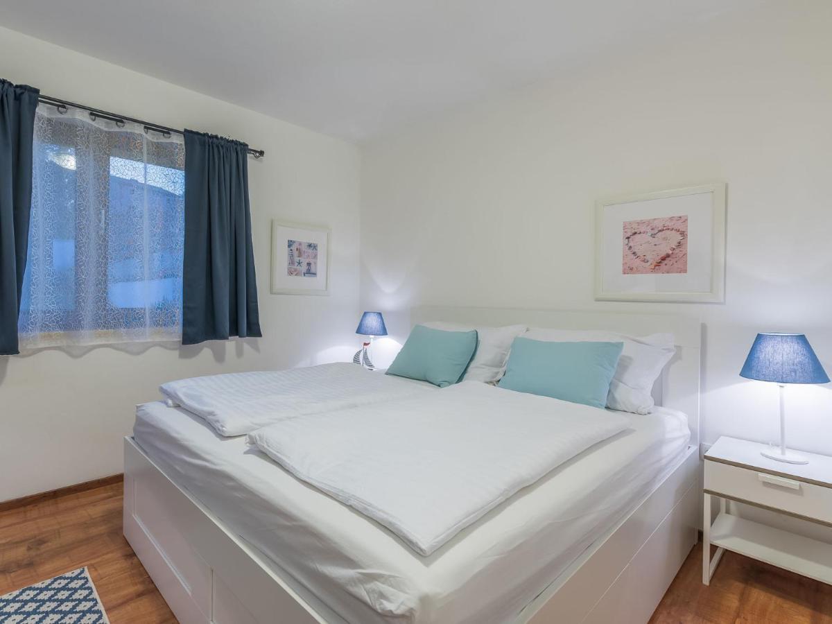 Holiday Home Villa Joy By Interhome Novigrad Istria Buitenkant foto